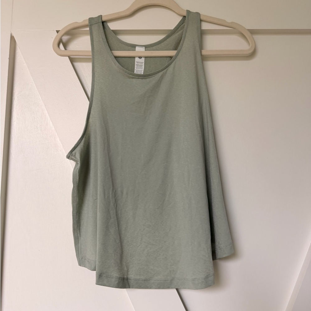 Lululemon lightweight Racerback Tank 6 - Picture 3 of 5